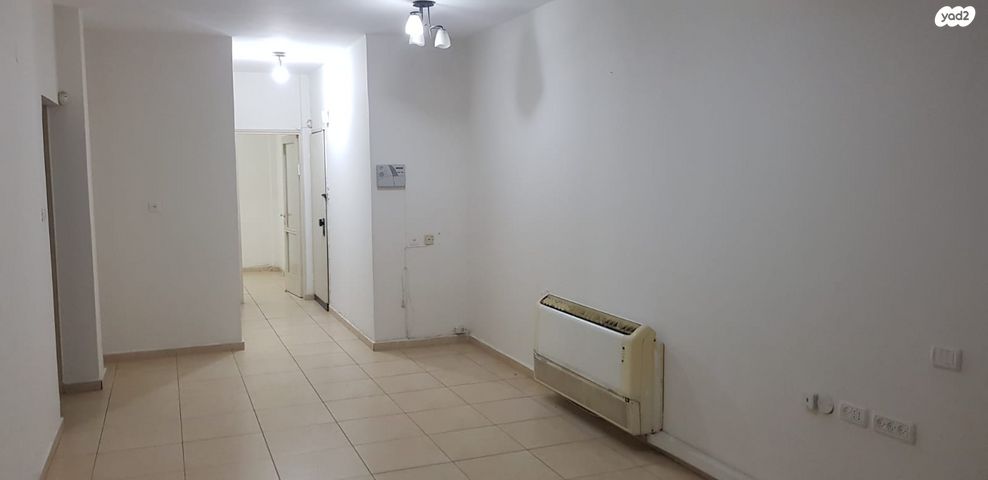 דירה, יוספטל 75, לב העיר, בת ים