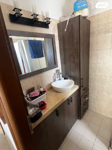 דירה, יגאל ידין 8, קרית אילון, חולון