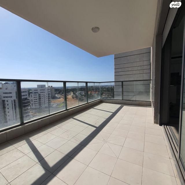 דירה, שדרות הרב משה שמואל שפירא 2, פארק המושבה, באר יעקב