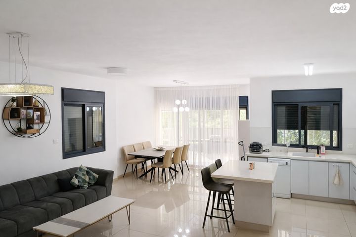 דירה, סוקולוב 43, מרכז העיר, קרית אתא