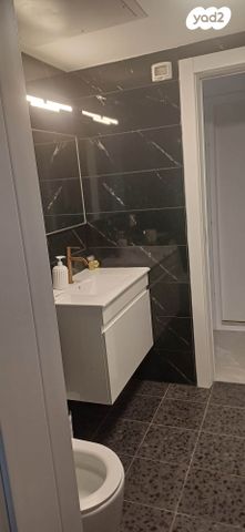 דירה, בר כוכבא 35, נווה ישראל, הרצליה