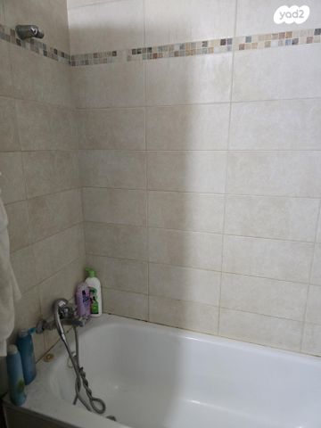 דירה, לודיוב 3, נווה גן, פתח תקווה