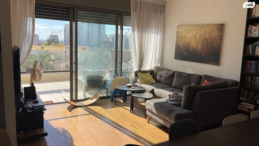 יצחק רבין 27