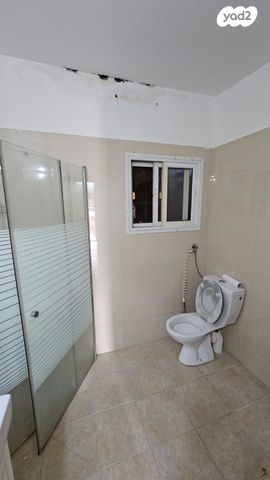 בית פרטי/ קוטג', יצחק שדה 30, מרכז עפולה עלית, עפולה