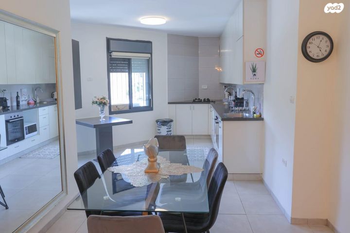 דירה, מרדכי עליאש 6, מרכז העיר, ירושלים