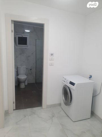 יחידת דיור, המייסדים 1, פוריה נווה עובד, פוריה נווה עובד