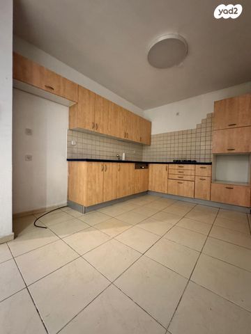 דירה, מעגל השלום 23, קרית חתני פרס נובל, ראשון לציון