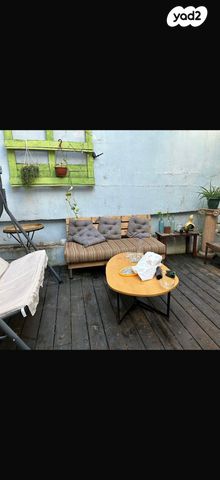 אוריאל אקוסטה 3