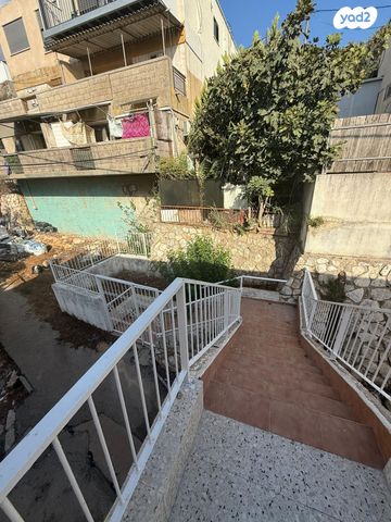 דירת גן, יודפת 39, צפונית / רסקו, נצרת עילית / נוף הגליל