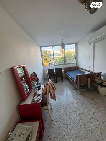 דירה, דרך הבנים 1, מרכז פרדס חנה, פרדס חנה כרכור