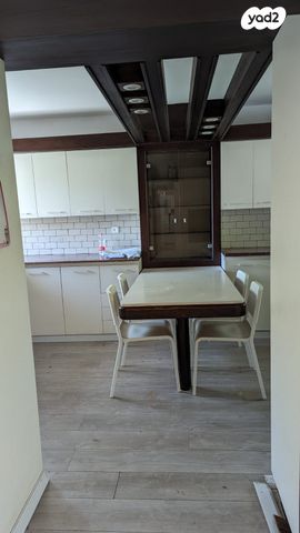 בית פרטי/ קוטג', סמטת הצלף 7, נווה רסקו, רמת השרון