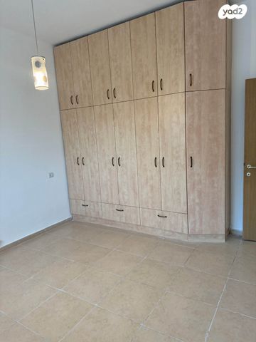 דירה, דרך בן גוריון 99, שכונת הלל, רמת גן