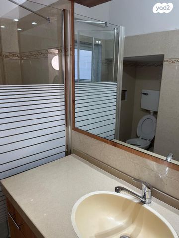 דירה, כצנלסון 93, בורוכוב, גבעתיים