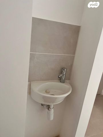 דירה, לח"י 25, שאר העיר, בני ברק