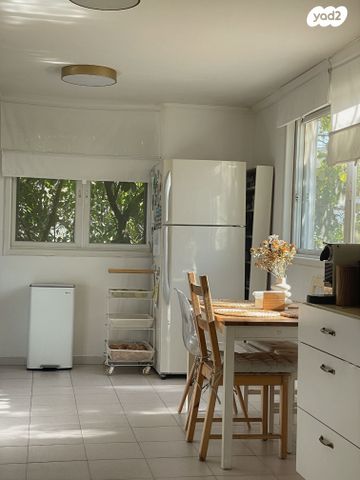 יחידת דיור, צבי ארקין 21, גבעת העיריות, גדרה