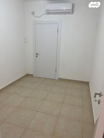 דירה, כצנלסון 93, בורוכוב, גבעתיים