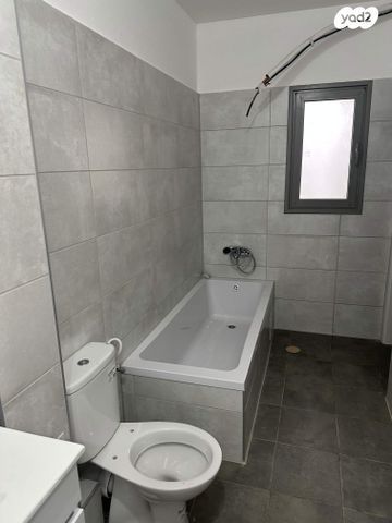 דירה, נווה מנחם בגין 1, רמת מנחם בגין, צפת