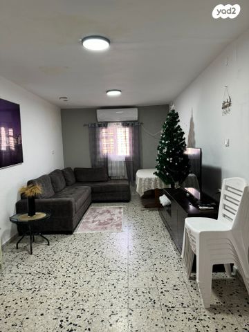 דירה, הרב ישראל אבו חצירא 10, פרדס כץ, בני ברק