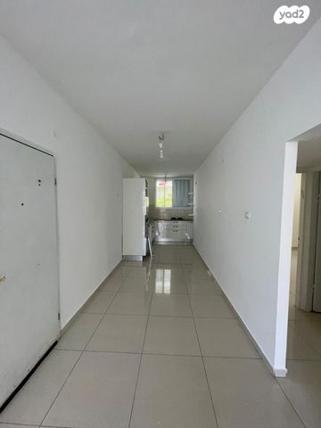 דירה, י"א באדר 14, נגבה, רמת גן