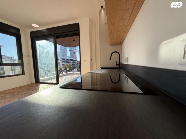 דירה, ויצמן 84, הצפון החדש - צפון, תל אביב יפו