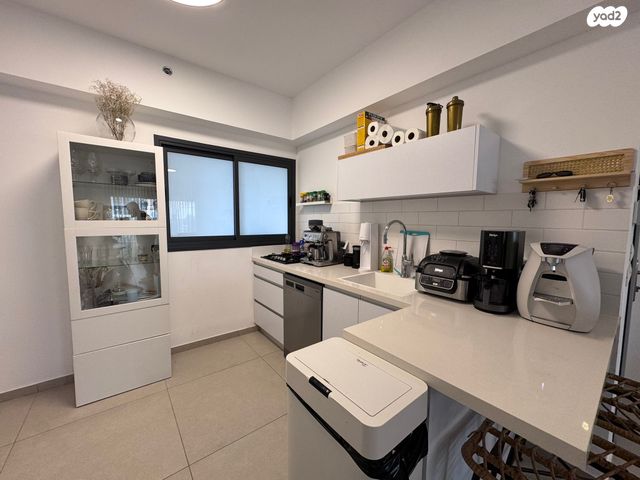 דירה, יעקב תמרי 16, חצרות המושבה, רחובות