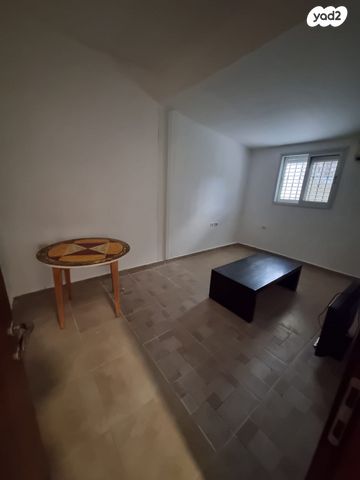 בית פרטי/ קוטג', השומר 17, יוספטל, פתח תקווה