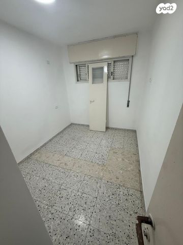 דירת גן, יודפת 39, צפונית / רסקו, נצרת עילית / נוף הגליל