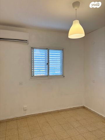 דו משפחתי, שימרון 26, אפק, קצרין