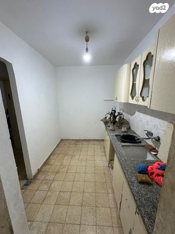 דירה, הרב ריינס 9, מורשה, רמת השרון