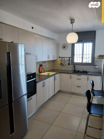 שלמה אלירז 7