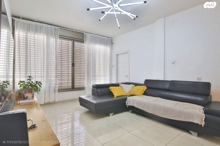 דירה, י.ל. פרץ 5, קרית ים  א', קרית ים