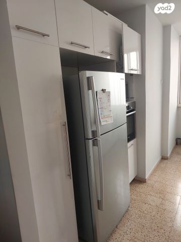 דירה, סמטת הדרור 24, רמתיים, הוד השרון