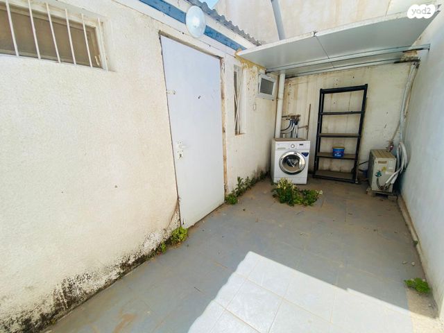 דירת גן, כיכר הקניזי 8, שכונה ד', באר שבע