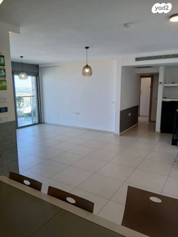 דירה, שלמה אלירז 7, רמב"ם, ראשון לציון