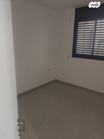 דירת גן, אורט ישראל 12, הנביאים, בת ים