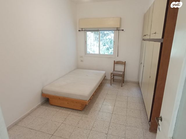 דירה, אלעזר המודעי 12, המושבה היוונית, ירושלים