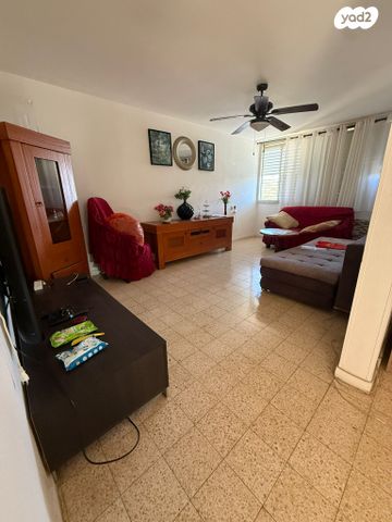 דירה, שאול המלך 137, שכונה י"א, באר שבע