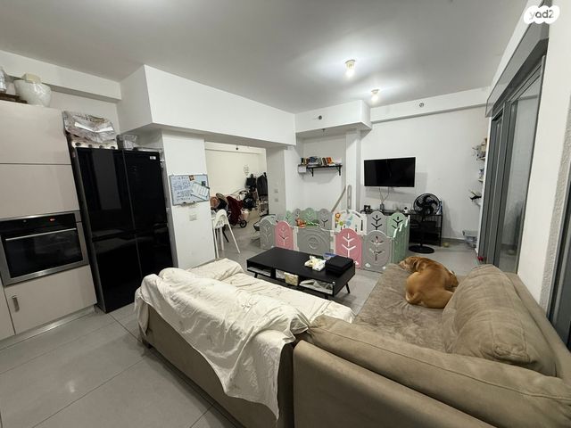 דירת גן, יאנוש קורצ'אק 1, קיראון, קרית אונו