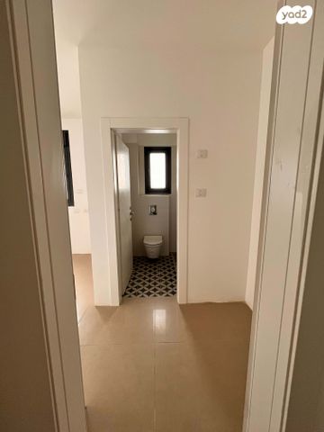 דירה, לח"י 25, שאר העיר, בני ברק