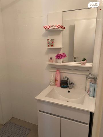 דירה, הכ"ג 13, שכונה ג', באר שבע