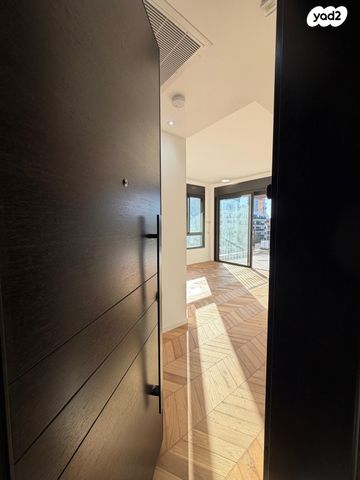 דירה, ויצמן 84, הצפון החדש - צפון, תל אביב יפו