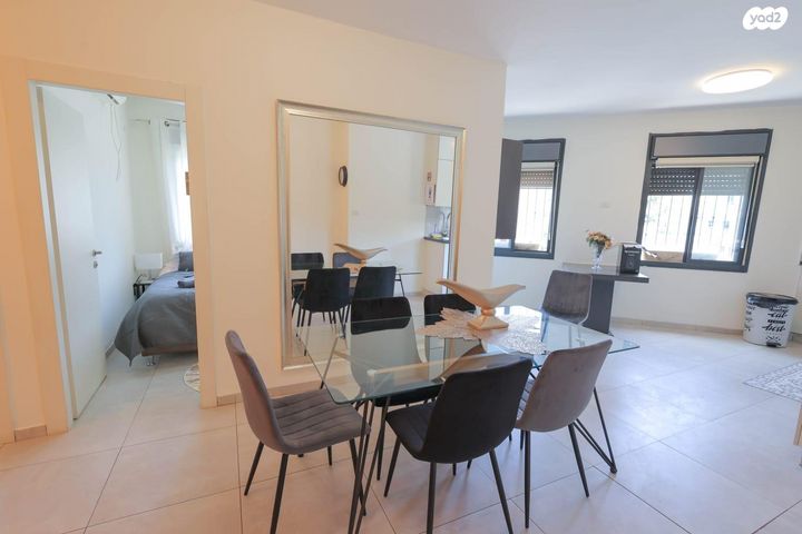 דירה, מרדכי עליאש 6, מרכז העיר, ירושלים