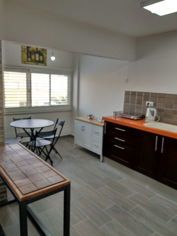 סאבלט, חן 38, אבישור, ערד