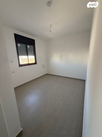 דירה, חיטה 5, הבוסתנים, שדרות