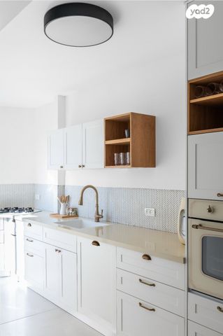 דירה, אנצו סירני 11, גבעת הרמבם, גבעתיים