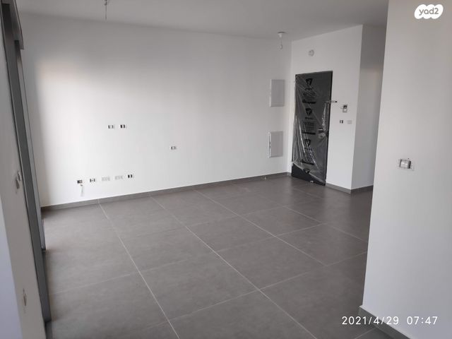 דירה, א.ד. גורדון 10, א' / צפון מזרח העיר, רחובות