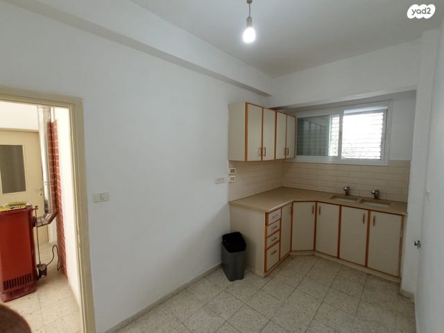 דירה, אלעזר המודעי 12, המושבה היוונית, ירושלים