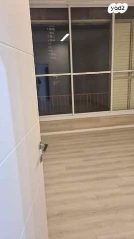 דירה, שמחה 3, שכונת הראשונים, רמת גן