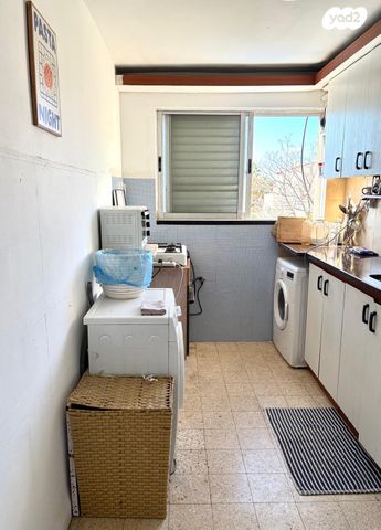 דירה, המלך יהושפט 5, נווה דוד, חיפה