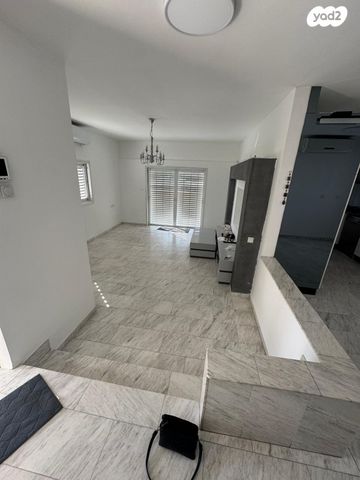 בית פרטי/ קוטג', סיירת חרוב 1, נווה יוסף, קרית עקרון